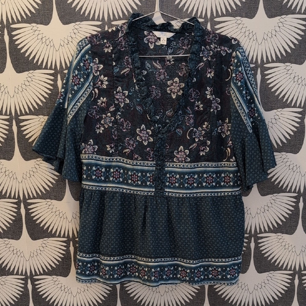 Floral Patterned Women's‎ Top